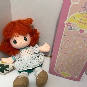 1988 PRECIOUS MOMENTS MARCH DOLL OF THE MONTH MARCH